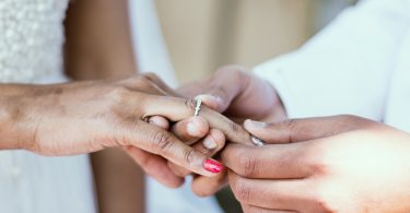 How To Have A Happy Marriage That Lasts