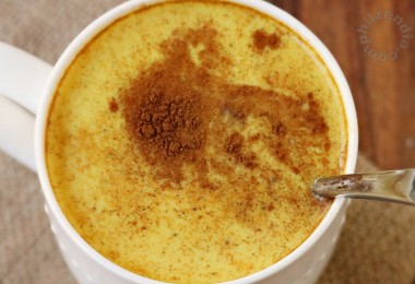 Turmeric golden milk recipe