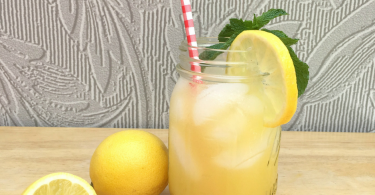 Sparkling Orange Lemonade Twist