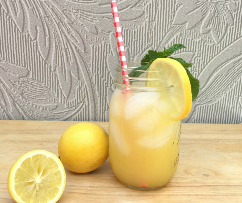 Sparkling Orange Lemonade Twist
